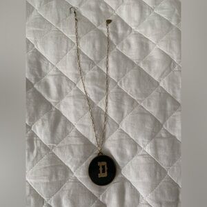 Cute D necklace
